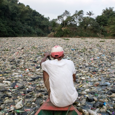 FULL SET - To live and die along the Citarum: the most polluted river in the world 