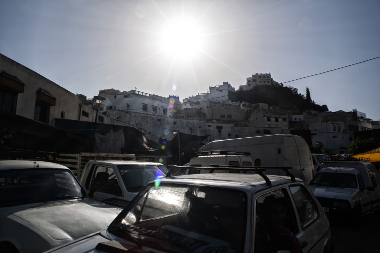 Marocco, MOULAY IDRISS: Fatemi capire… perché soltanto io non posso condividere il taxi?